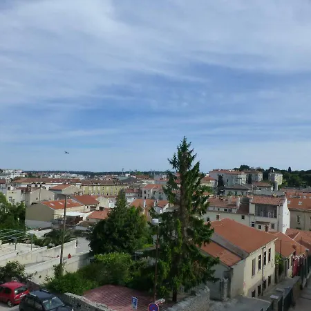 Botun Apartman Free Parking Pula Exterior photo